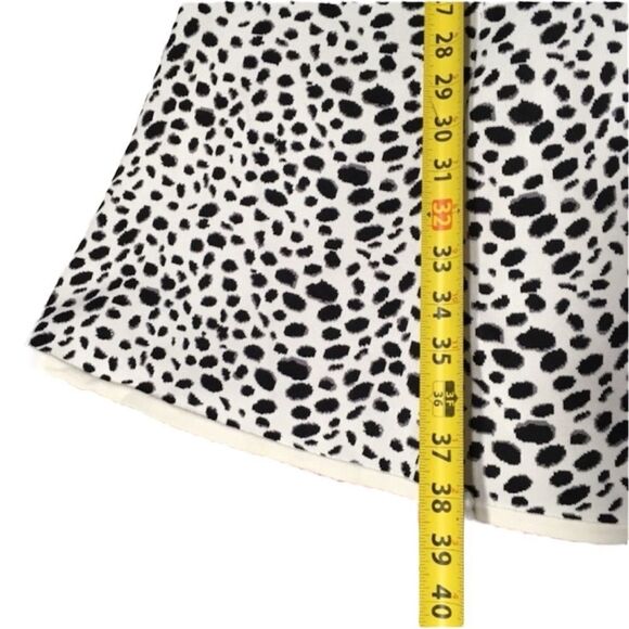 NWOT‎ PINK TARTAN SNOW LEOPARD FITTED FIT & FLARE KNIT DRESS M - Picture 5 of 8